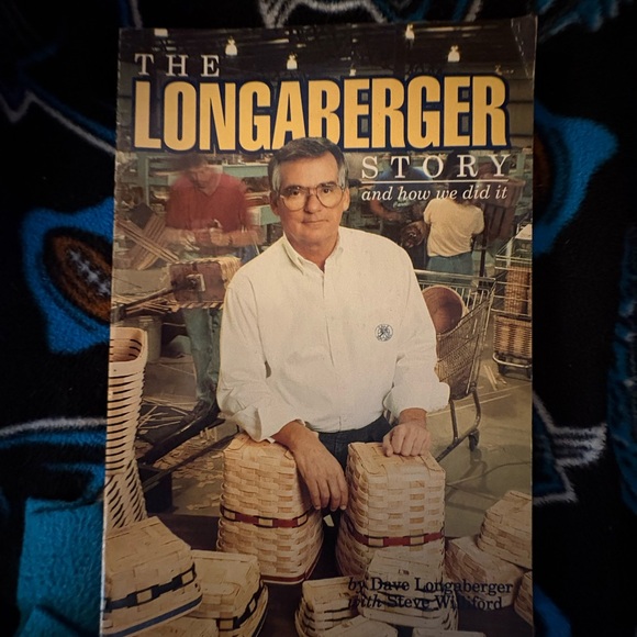 Longaberger Woven Basket With Book, cutting board and small knife - Picture 11 of 14